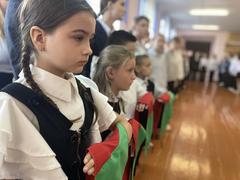 Посвящение в октябрята и пионеры